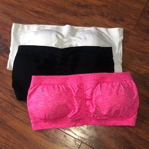 Strapless sports bra lot